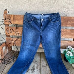 GUC- Lane Bryant, straight leg genius fit jeans. 20 regular.